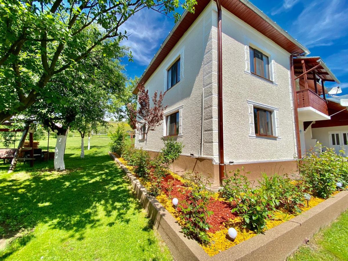 Pensiunea Casa Eden Marisel Exterior photo